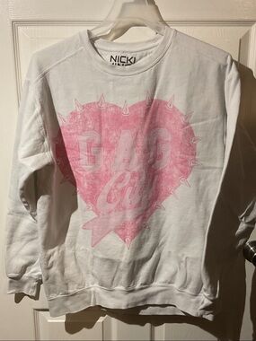 Nicki Minaj White “Gag City” Sweatshirt with Pink Heart Graphic and Backhit